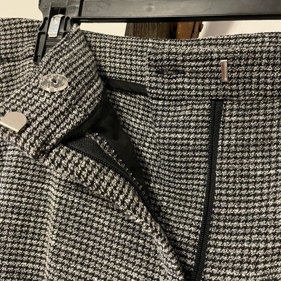 H&M Black/Gray Houndstooth Print Women’s Trousers - Picture 5 of 9